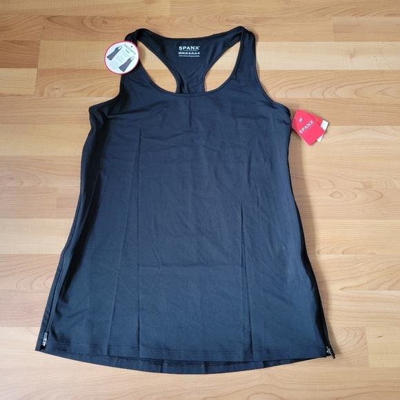Spanx Transformation Black Side Zipper Racerback Tank Top Size M NWT - Picture 4 of 13